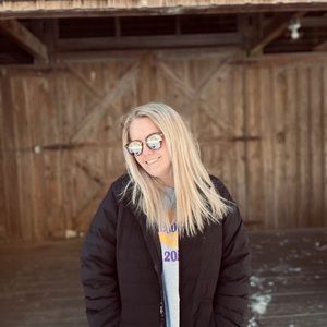 Meet your Posher, Kylee